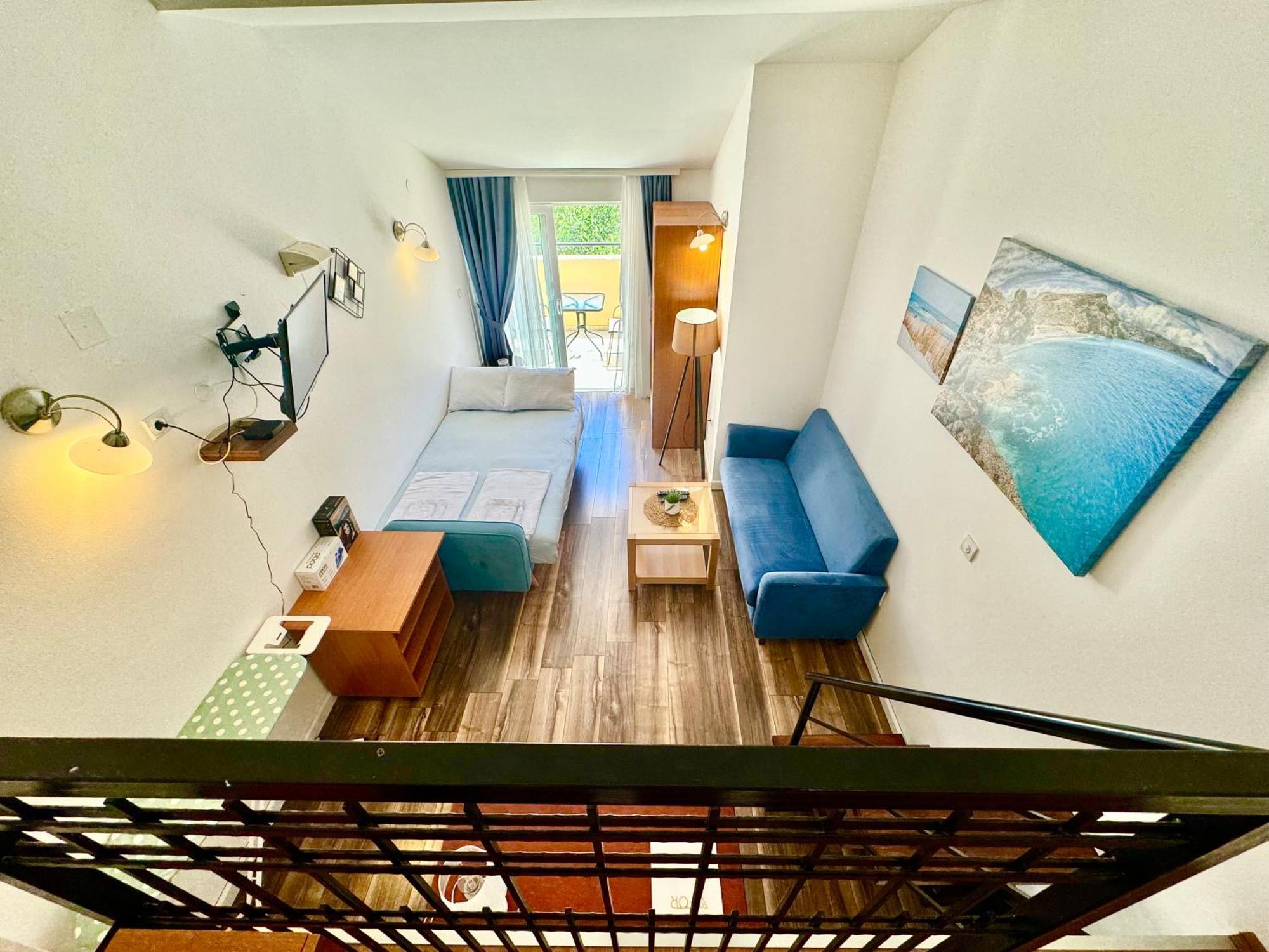 For-A Apartmani เบชิชิ ภายนอก รูปภาพ