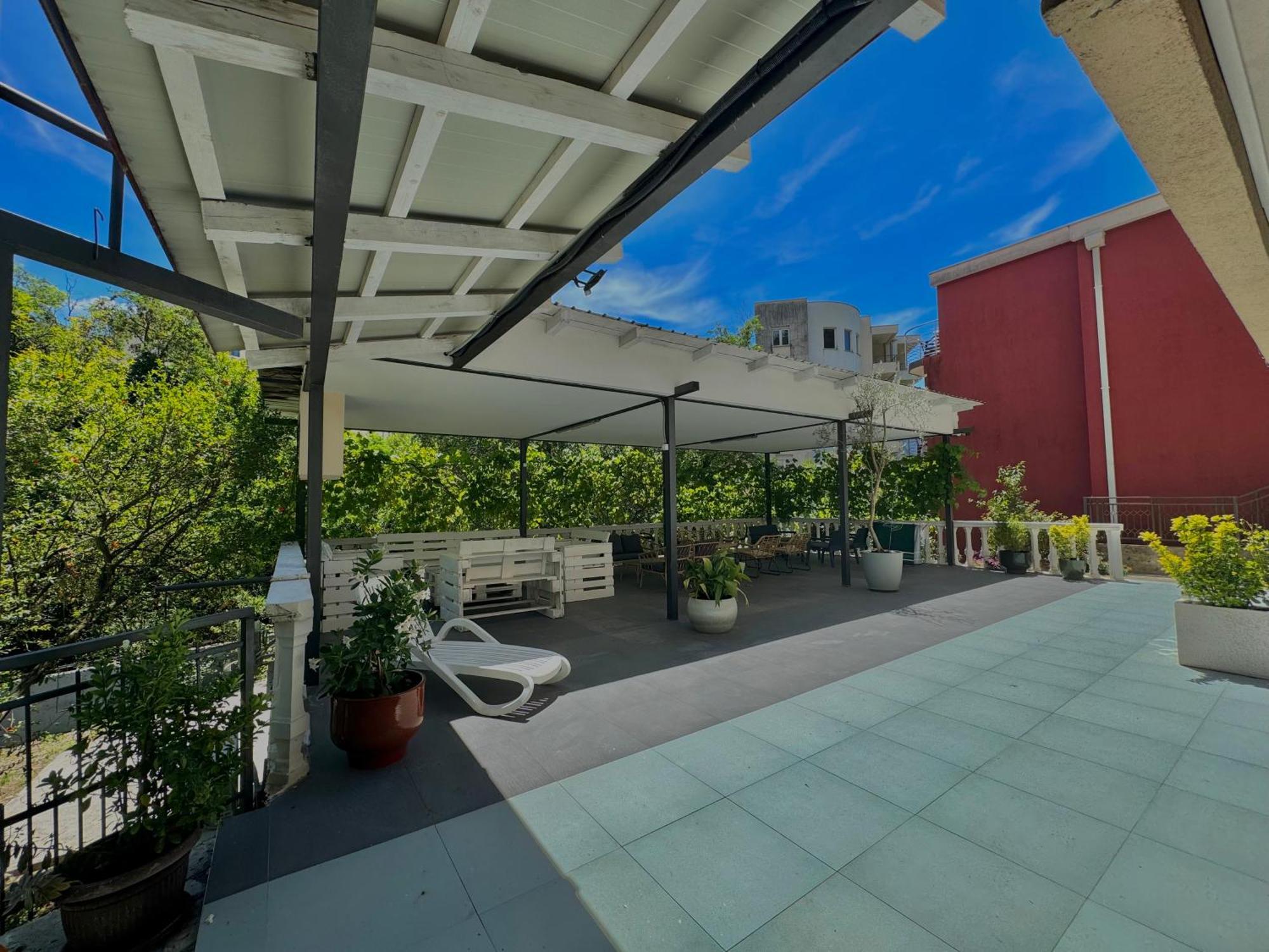 For-A Apartmani เบชิชิ ภายนอก รูปภาพ